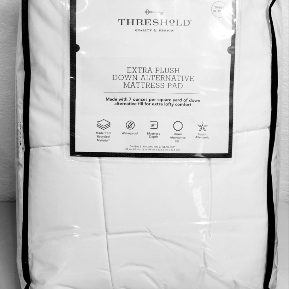 Threshold (brand) Plush Mattress Pad (waterproof)